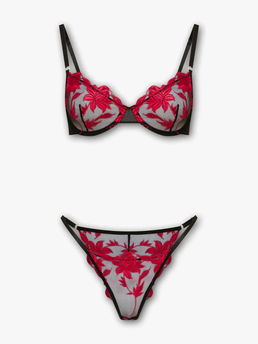 Mila bordo nakisli ic giyim seti gorunum